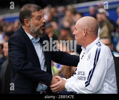 Queens Park Rangers Manager Mark Warburton (rechts) und West Bromwich Albion Manager Slaven Bilic Stockfoto