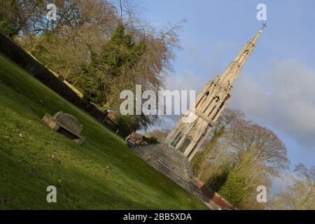 Eleanor Cross Monument / war Memorial - Sledmere Monument - East Yorkshire Großbritannien Stockfoto