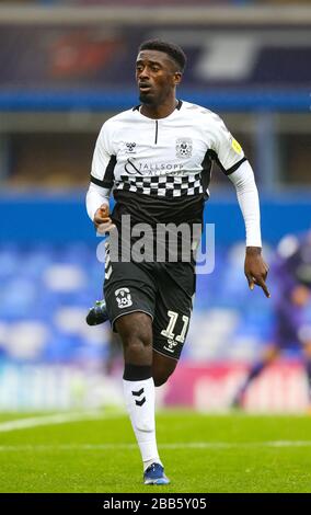 Jordy Hiwula von Coventry City während der Sky Bet League One im St Andrews Stadium. Stockfoto