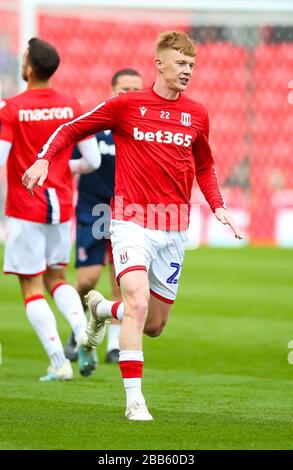 Sam Clucas von Stoke City während der Sky Bet Championship im BET365 Stadium Stockfoto