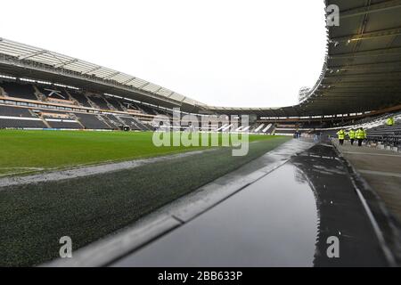 Ein allgemeiner Blick auf das KCOM-Stadionheim von Hull City vor Beginn des Spiels Stockfoto