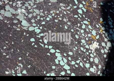Alte, gerissene Farben abstrakter Makrohintergrund hochwertige, moderne Drucke Stockfoto