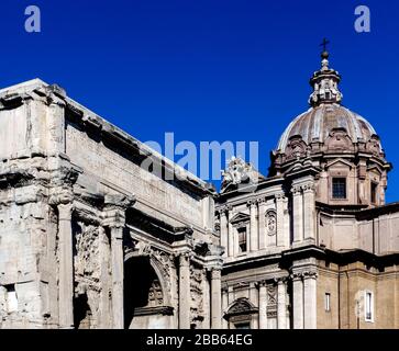 Überreste des kaiserlichen römischen Forum, Trajans Markt, Trajan Forum. Rom, Latium, Italien Stockfoto