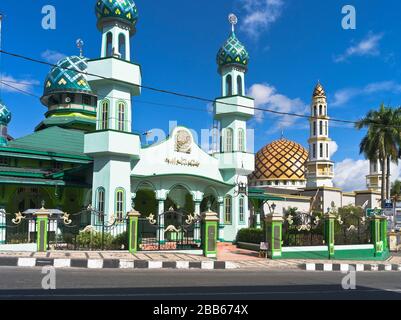 dh Masjid Jami Moschee Asien AMBON MALUKU INDONESIEN Dome Minarett Turm indonesische Architektur muslim islam Gebäude Design asiatisch Stockfoto