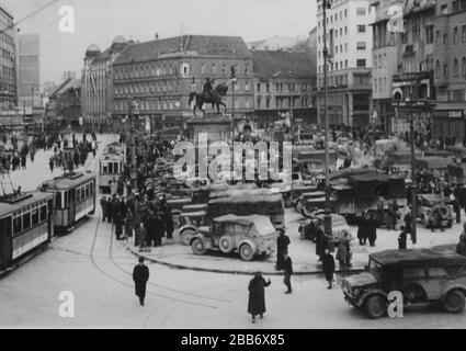 Srpskohrvatski Beograd U Danima Okupacije Zwischen 1941 Und 1945 Unbekannt 7 Belgrad Unter Deutscher Besatzung Stockfotografie Alamy