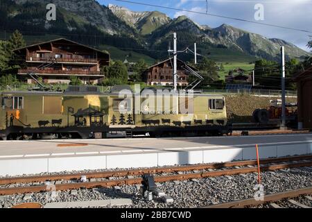 Chocolate Train Bulle, Gruyère im Kanton Freiburg, Schweiz, Europa, 08/09/2019, Chocolate Train Bulle, Train Du Chocolat (Golden Pass Serv Stockfoto