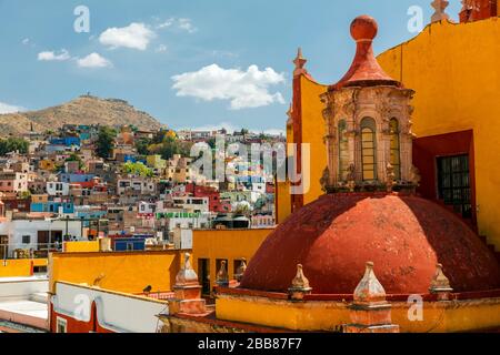 Mexiko, Guanajuato, die Basïlica de Nuestra Seńora de Guanjuato, die Hauptkirche der Stadt. Spanische Kolonialarchitektur. Stockfoto