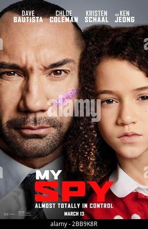 My Spy (2020) unter der Regie von Peter Segal und mit Dave Bautista, Chloe Coleman und Parisa Fitz-Henley in den Hauptrollen. Ein Undercover-Agent der CIA wird von einem 9-jährigen Mädchen in der Familie gemacht, die er unter Beobachtung hält. Stockfoto