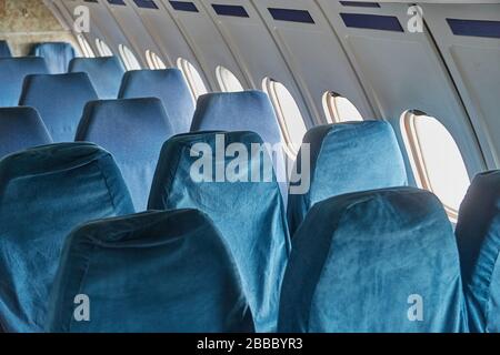 Luftlandedissitze innen alte Sitze Stockfoto