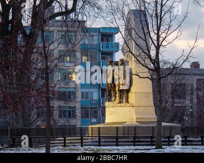 "Peace Triumpant", Memoral im Scoville Park im ersten Weltkrieg. Oak Park, Illinois. Stockfoto