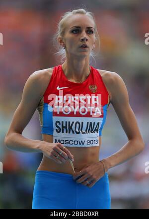 Russlands Svetlana Shkolina nach einem Sprung im Finale des Damen-Hochsprungs am siebten Tag der IAAF-Leichtathletik-Weltmeisterschaften 2013 im Luzhniki-Stadion in Moskau, Russland. Stockfoto