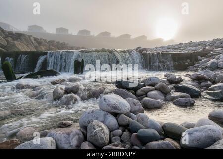 Bryn Dulas Fluss Llanddulas zwischen Colwyn Bay und Abergele an der Nordwales-Küste Stockfoto