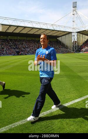 Der neue Preston North End hat Kevin Davies vor dem Saisonauftakt in Deepdale unter Vertrag Stockfoto