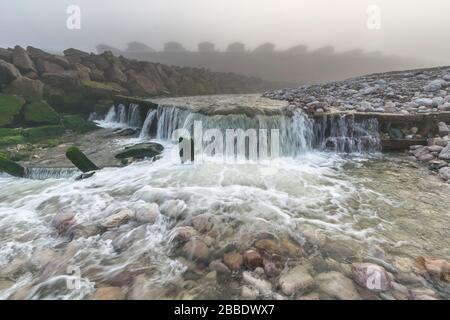 Bryn Dulas Fluss Llanddulas zwischen Colwyn Bay und Abergele an der Nordwales-Küste Stockfoto