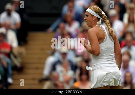 Deutschlands Sabine Lisicki feiert den ersten Satz gegen die Polens Agnieszka Radwanska Stockfoto