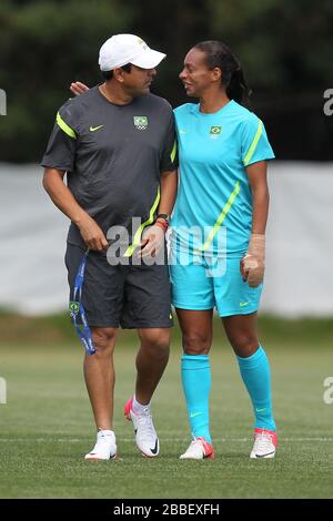 Brasilien Frauen werden während einer Trainingseinheit an der Cardiff University gesehen Stockfoto