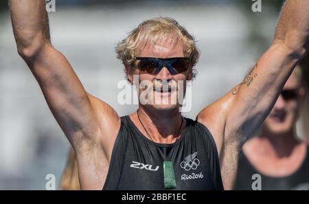 Rio de Janeiro. BRASILIEN. Goldmedaillengewinner. NZL M2-. Bogen Eric MURRAY. 2016 Olympic Rowing Regatta. Lagoa Stadium, Copacabana, "Olympische Sommerspiele" Rodrigo de Freitas Lagune, Lagoa. Lokale Zeit 10:56:06 Donnerstag 08.11.2016 [obligatorische Gutschrift; Peter SPURRIER/Intersport Bilder] Stockfoto