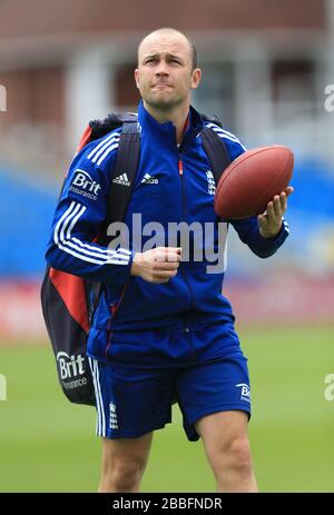 Englands Jonathan Trott geht zurück zur Umkleidekabine Stockfoto