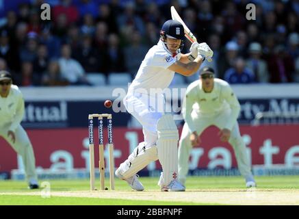 Englands Kapitän Alistair Cooke beim zweiten Investec Test Match in Headingley, Leeds. Stockfoto