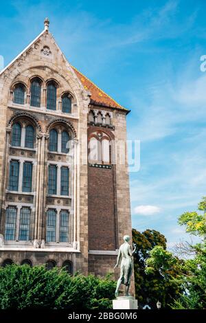 Nationalarchiv des ungarischen Bauens im Budaer Burgviertel in Budapest, Ungarn Stockfoto