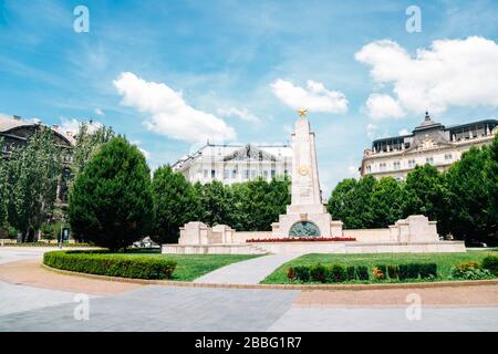 Budapest, Ungarn - 29. Juni 2019: Denkmal für den sowjetischen Krieg am Freiheitsplatz Stockfoto