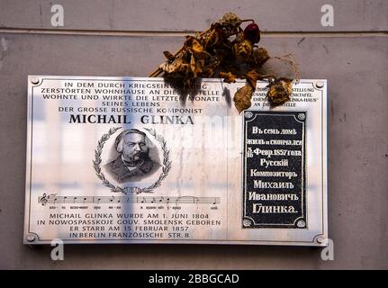 Denkmal in der ehemaligen sowjetischen Zone Berlins an Michael Glinka, der als Gründer der russischen Klassik gilt Stockfoto