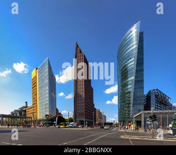 Wolkenkratzer in Berlin auf dem Postdamer Platz Stockfoto