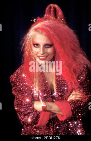 Dale Bozzio vermisster Personen fotografierte 1984 in Philadelphia, PA. Kredit: Scott Weiner / MediaPunch Stockfoto