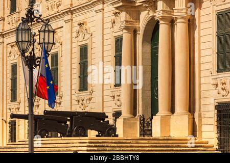 Malta, La Valletta: Auberge de Castille auf dem Platz Castille Stockfoto