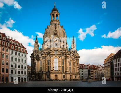 Dresden ist eine schöne Stadt im Osten Deutschlands mit beeindruckenden Bauten im Stil des Barock Stockfoto