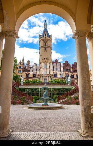 Schloss Schwerin (Schweriner Schloss) in Schwerin, Mecklenburg-Vorpommern, Deutschland Stockfoto