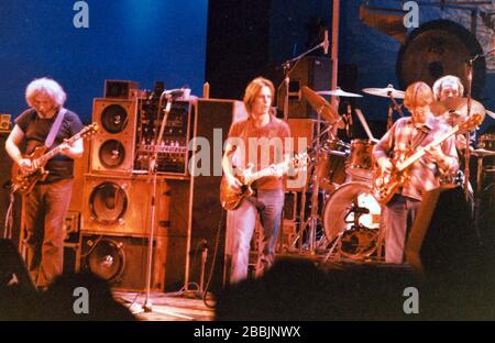 The Grateful Dead Radio City Music Hall, New York City 10-29-1980 Foto von Michael Brito Bob Weir und Gerry Garcia Phil Lesh Stockfoto