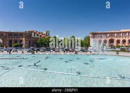 Republic Square, ist der zentrale Stadtplatz, Jerewan, Armenien, Kaukasus, Asien Stockfoto