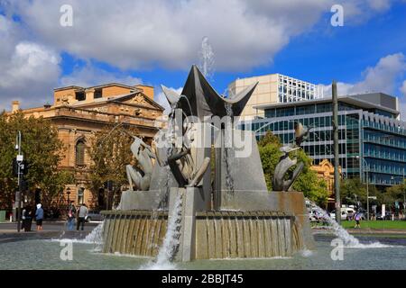 Springbrunnen auf dem Victoria Square, Adelaide, South Australia, Australien Stockfoto