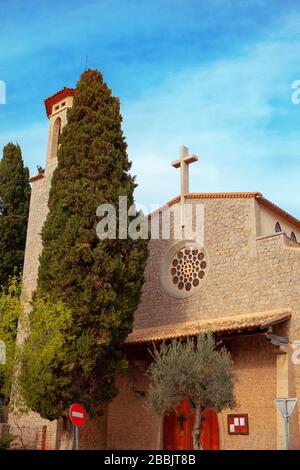 Esglesia del Port de Soller auf der Insel Mallorca Stockfoto