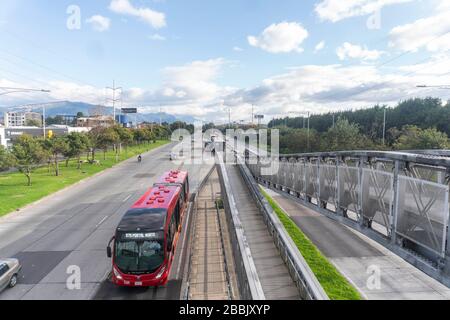 10. Oktober 2019: Die Straßen im Norden der Stadt Bogota leer, wegen der Warnung und der Verbreitung des Coronvirus, COVID-19 Credit: Daniel Garzon Herazo/ZUMA Wire/Alamy Live News Stockfoto