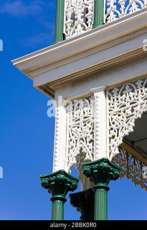 Polizeiverwaltungsamt an der Wilson Street, Central Business District, Burnie City, Tasmanien, Australien Stockfoto