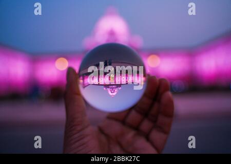 Den Rashtrapati Bhavan, die offizielle Residenz des Präsidenten von Indien am westlichen Ende der Rajpath in Neu Delhi, Indien. Stockfoto