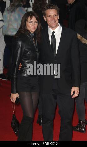 12. Dezember 2017 - London, England, Großbritannien - 'Star Wars: The Last Jedi' European Premiere Photo Shows: James Cracknell und Beverley Turner Stockfoto