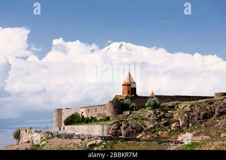 Khor Virap Kloster und Berg Ararat (Türkei), armenischer Klosterkomplex, Provinz Ararat, Armenien, Kaukasus, Asien Stockfoto