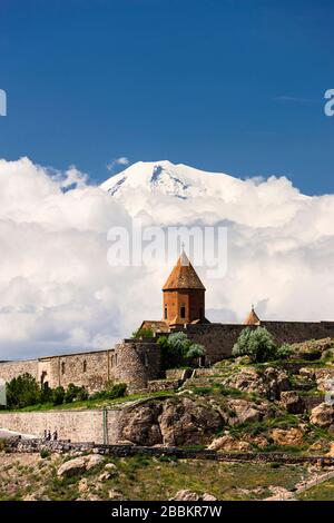 Khor Virap Kloster und Berg Ararat (Türkei), armenischer Klosterkomplex, Provinz Ararat, Armenien, Kaukasus, Asien Stockfoto