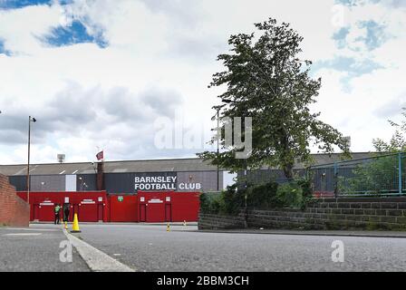 Allgemeiner Blick auf das Oakwell Stadium, Heimstadion von Barnsley Stockfoto