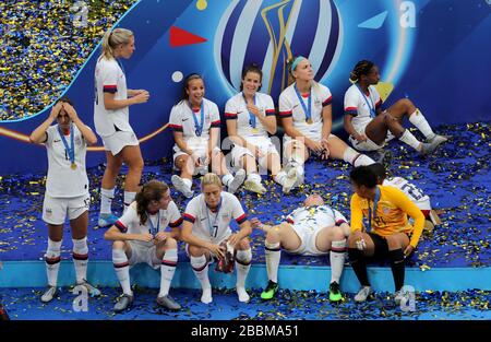 US-Spieler feiern nach dem Gewinn der FIFA-Frauenweltmeisterschaft 2019 Stockfoto