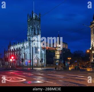 Szene in der schottischen Hauptstadt Edinburgh - leere Straßen während des Covid-19-Ausbruchs. Stockfoto