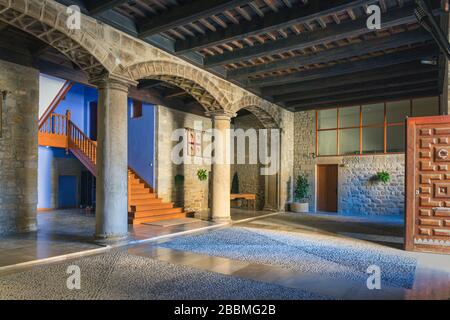 SOS del Rey Catolico, Provinz Zaragoza, Aragon, Spanien. Foyer des Renaissance-Stils Casa de la Villa aus dem 16. Jahrhundert oder Rathaus. SOS war das birt Stockfoto