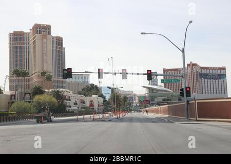 Las Vegas, NV, USA. März 2020. Blick auf die Straßen von Las Vegas während der Coronavirus Pandemie in Las Vegas, Nevada am 31. März 2020. Kredit: Mpi34/Media Punch/Alamy Live News Stockfoto