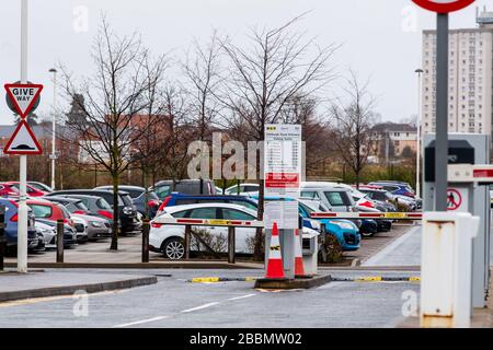 ERI Hospital, Parkplatz, kostenpflichtig, NHS, Edinburgh, Personal, Royal Infirmary Stockfoto