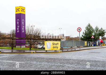 ERI Hospital, Parkplatz, kostenpflichtig, NHS, Edinburgh, Personal, Royal Infirmary Stockfoto