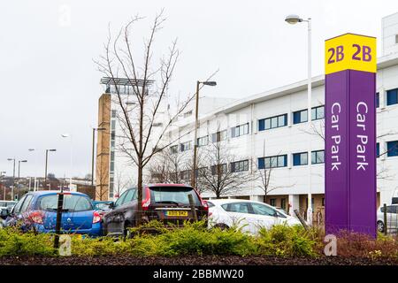 ERI Hospital, Parkplatz, kostenpflichtig, NHS, Edinburgh, Personal, Royal Infirmary Stockfoto