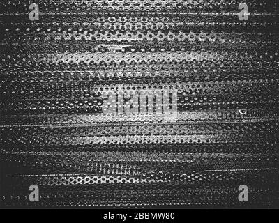 Metallisches Profil mit Loch-Vektortextur in Bedrängnis. EPS8-Abbildung. Stock Vektor